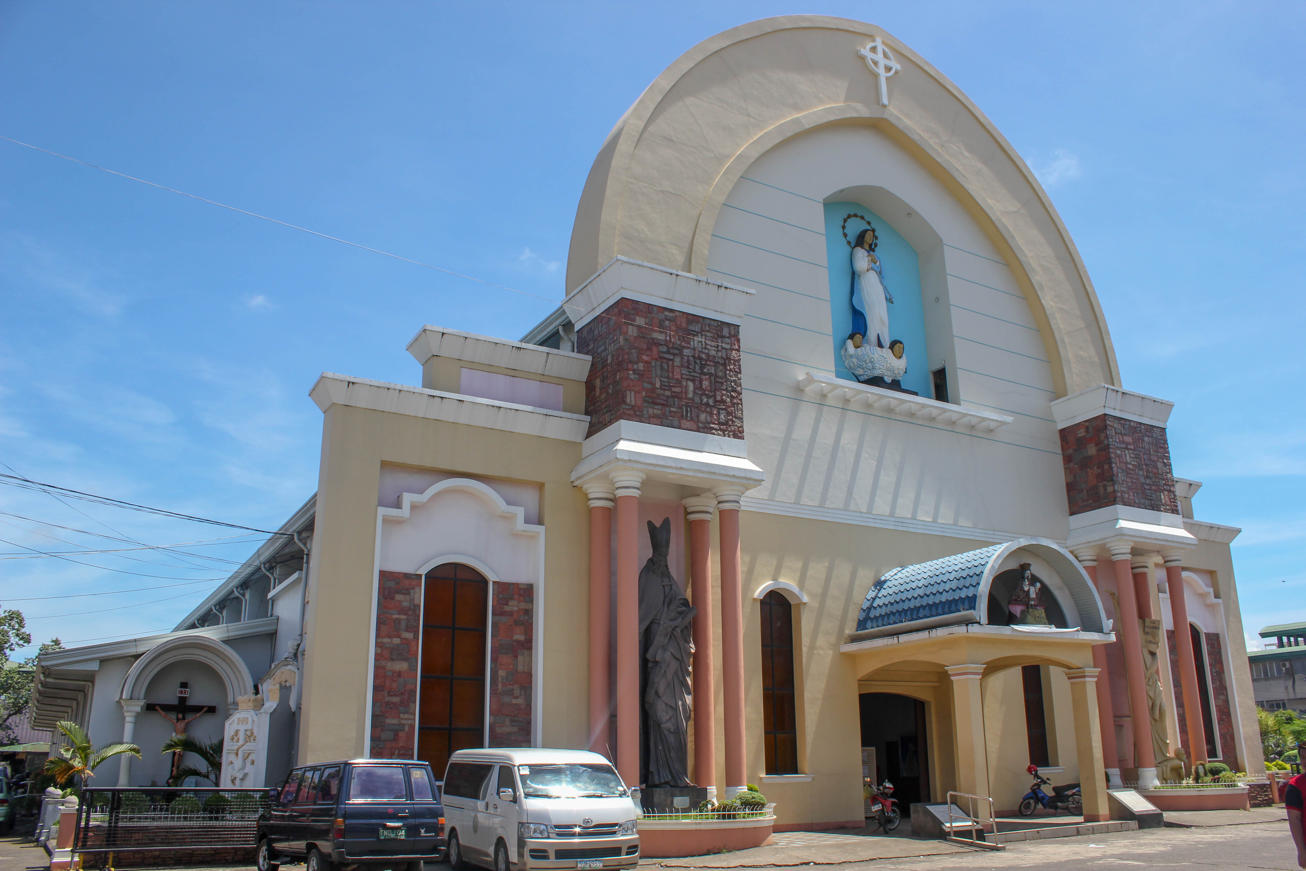 The Immaculate Conception Cathedral, completed in 1960, was originally designed by Filipino architect Leandro Locsin and renovated in 1997. It houses the Philippine's second biggest pipe organ and the biggest in Mindanao.