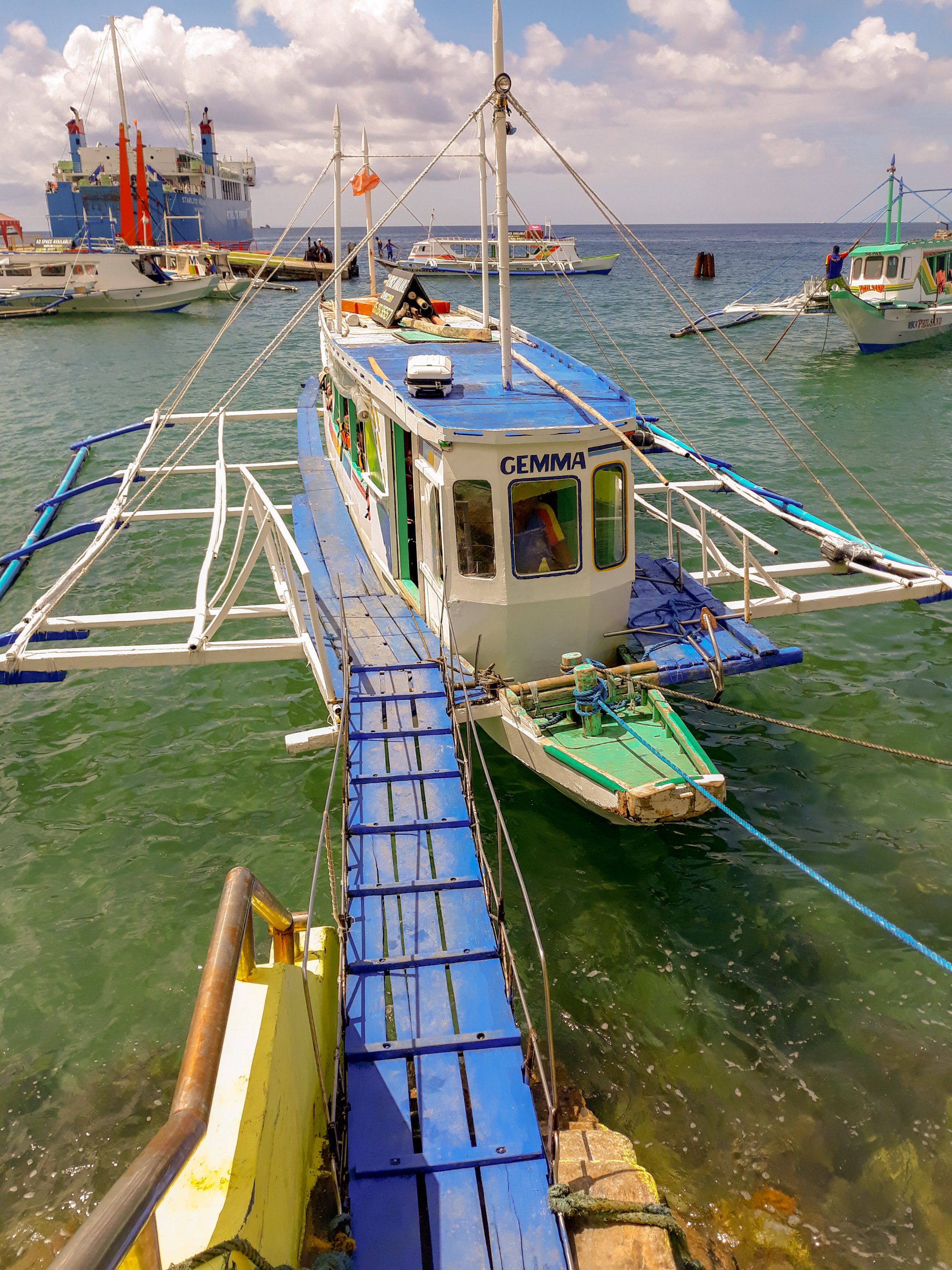 Pump boat from Caticlan Jetty Port to Cagban Port